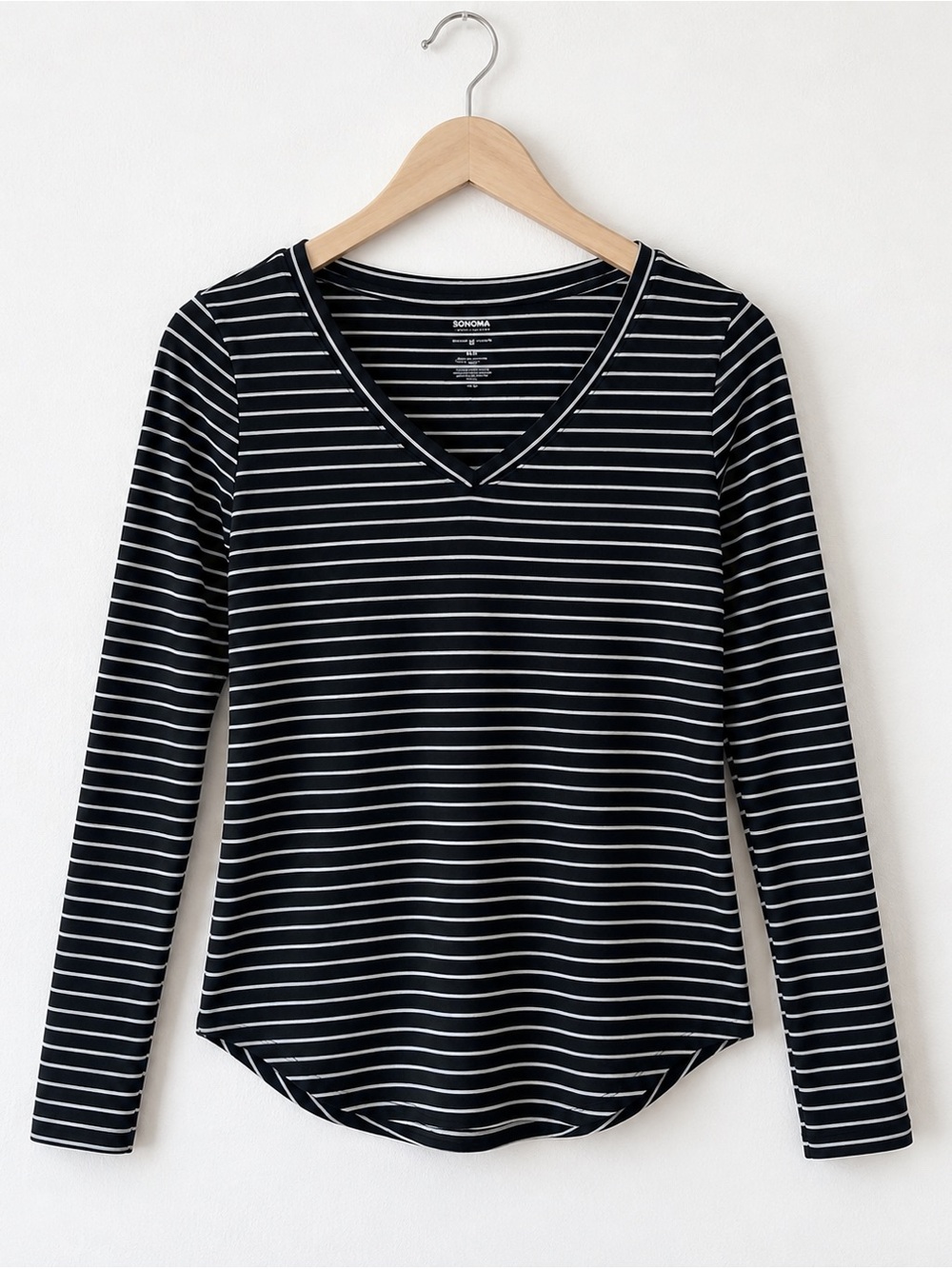 NWOT Sonoma Black & White Striped V-Neck Long Sleeve Tee